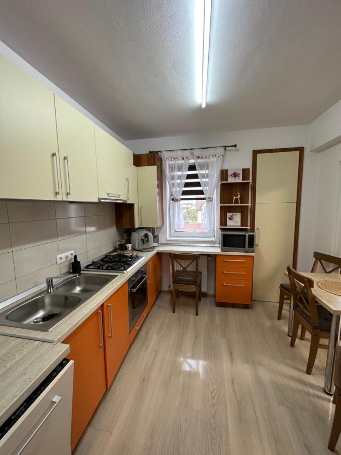 Apartamento Apartament Iris Sibiu Exterior foto